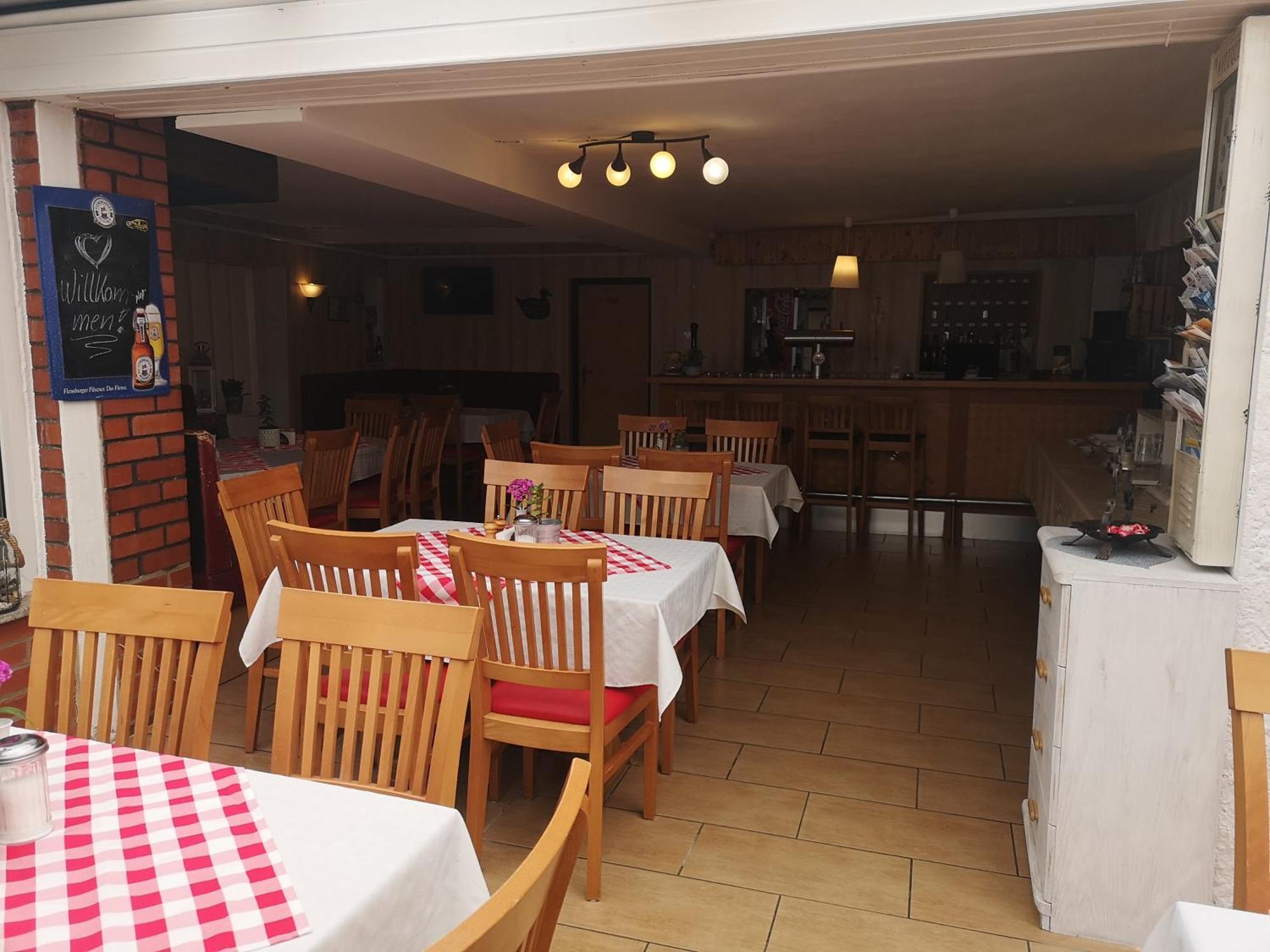 Uschi'S Gasthof Neuendorf  Exterior foto